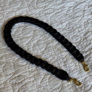 Clare V Linked Leather Shoulder Strap, Black